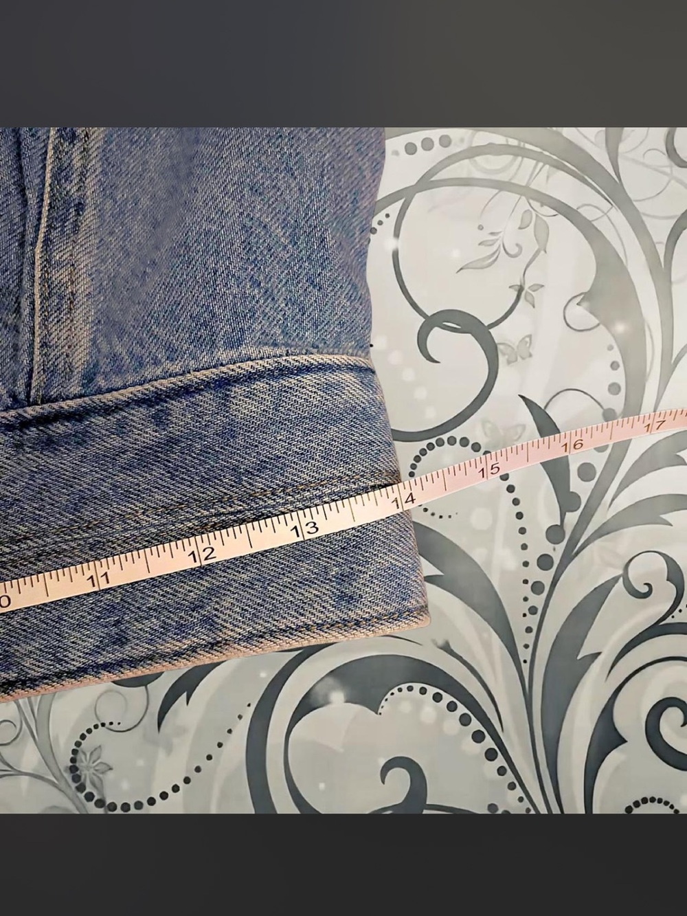 Levi's Raine Top - Picture 3 of 4